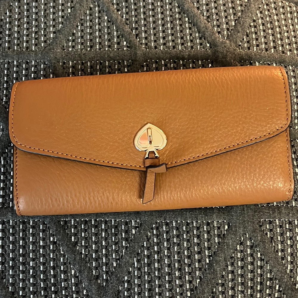 Kate Spade Marti Large Slim Flap Wallet